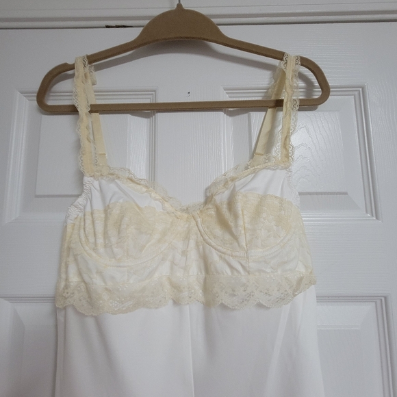 Amelie Teje NWT Sharona Dress Size Medium. - Picture 6 of 13